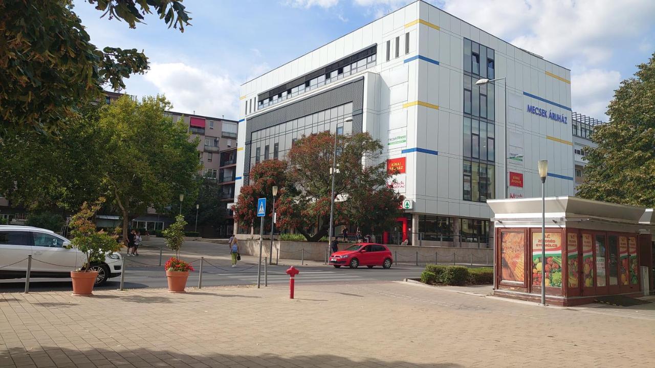 Koroesi Apartman Pětikostelí Exteriér fotografie